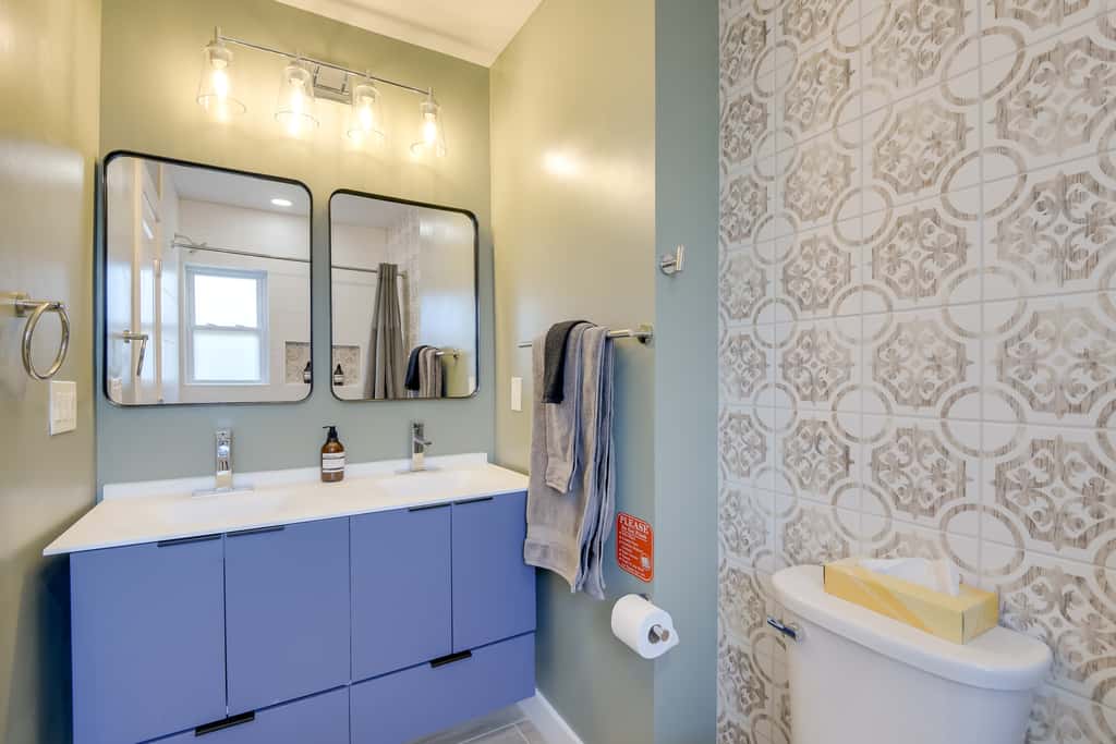 8 Mi to DC: Cheverly Apt w/ Easy Metro Access