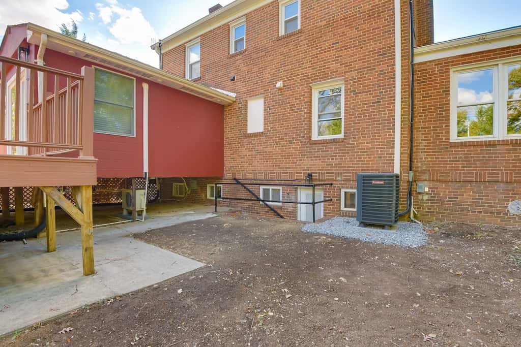 Work & Explore in DC! Cheverly Apt 1/2 Mi to Metro