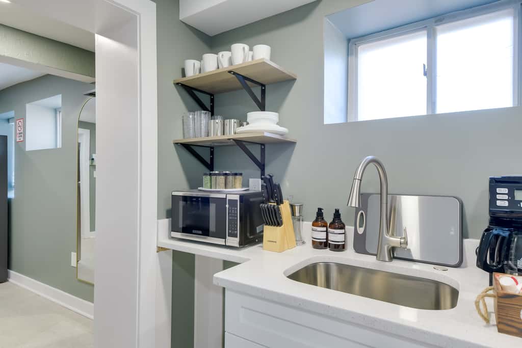 Work & Explore in DC! Cheverly Apt 1/2 Mi to Metro