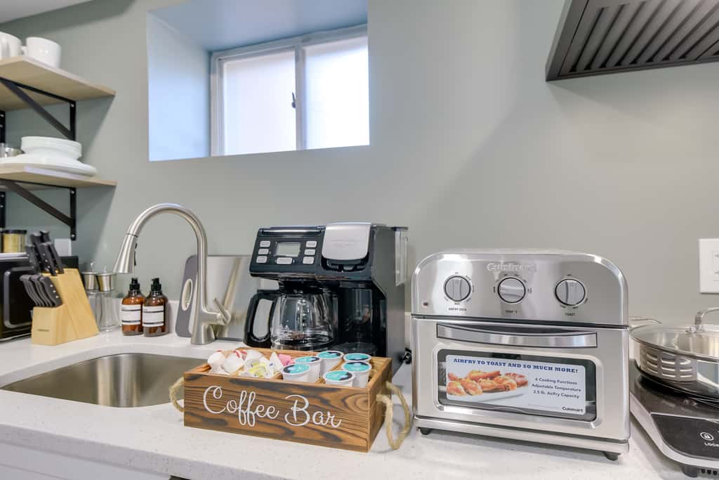 Work & Explore in DC! Cheverly Apt 1/2 Mi to Metro