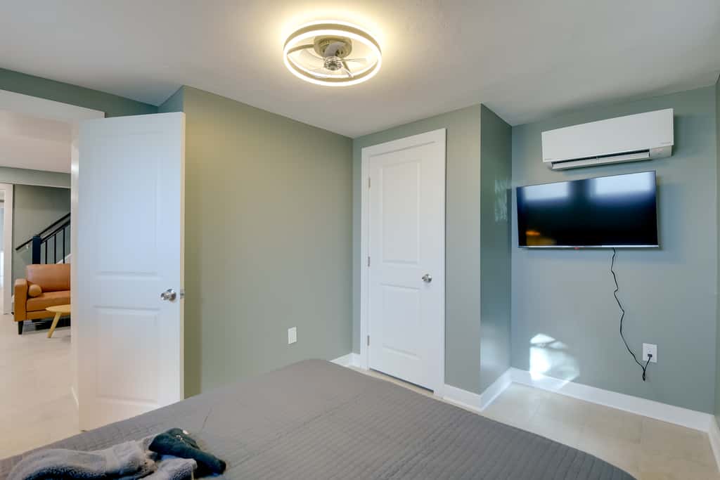 Work & Explore in DC! Cheverly Apt 1/2 Mi to Metro