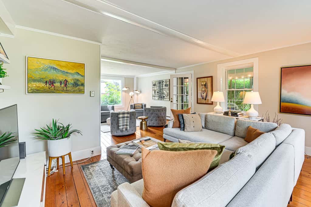 1 Mi to Vineyard: Serene Berkshires Country Escape