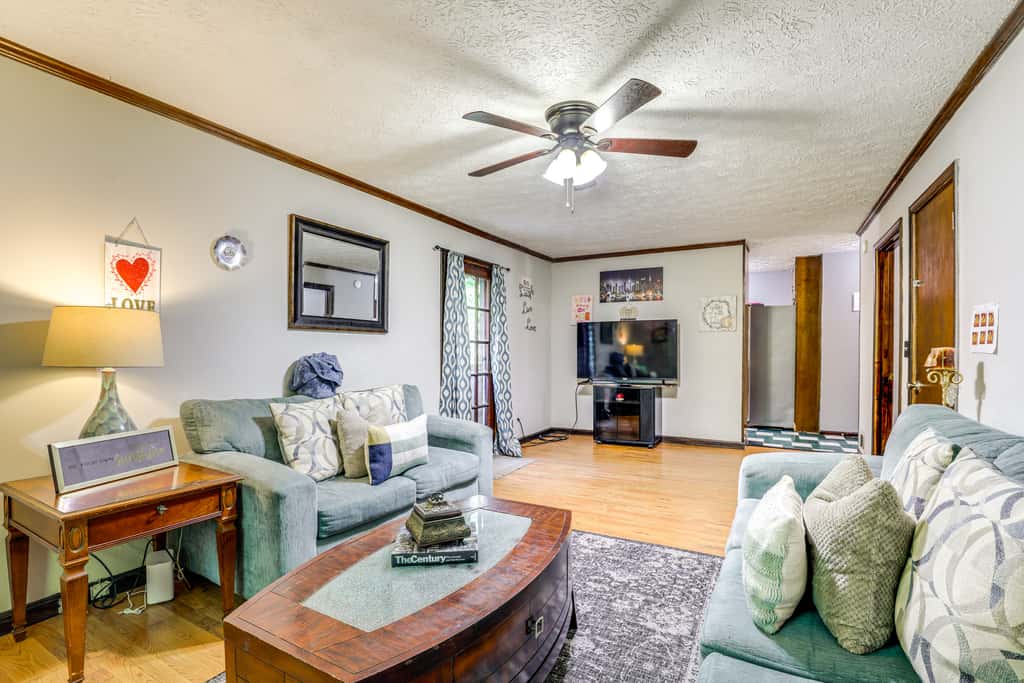 Group Getaway: Spacious Home in Stone Mountain!