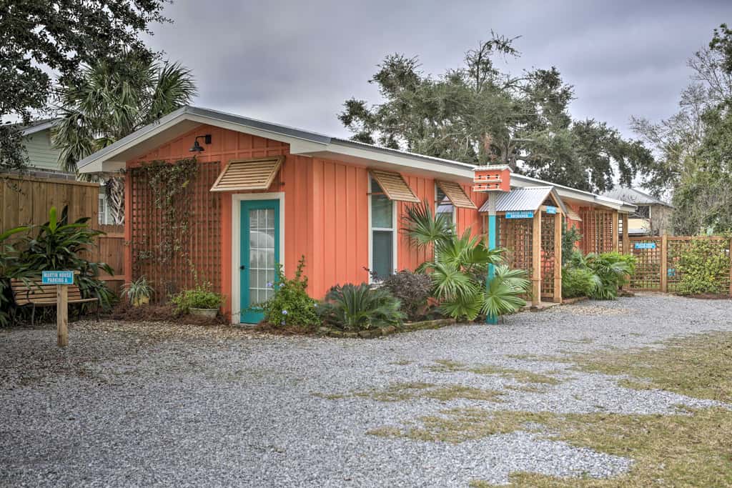 Old Town Getaway, Walk to Shopping, Dining & Bay!