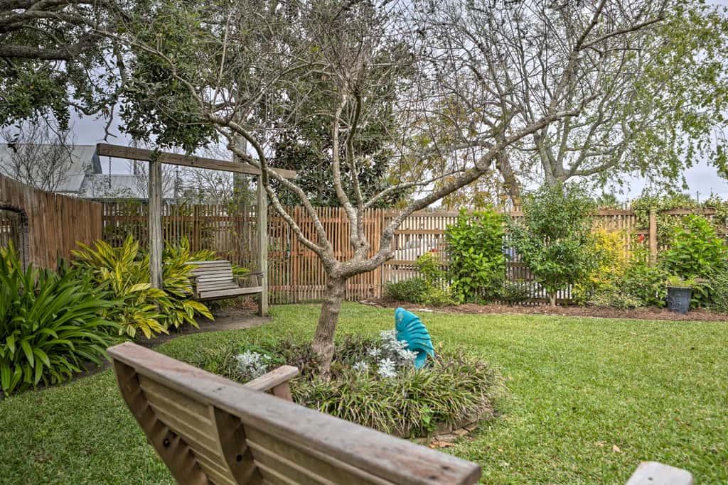 Old Town Getaway, Walk to Shopping, Dining & Bay!