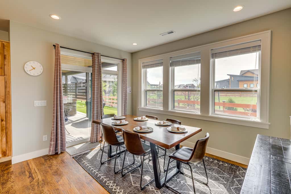 Stylish Montana Vacation Rental w/ Private Hot Tub