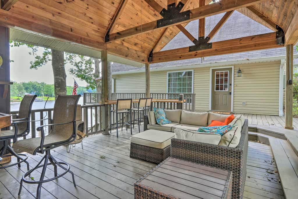 Lakefront Retreat w/ Deep Water + Great Views!