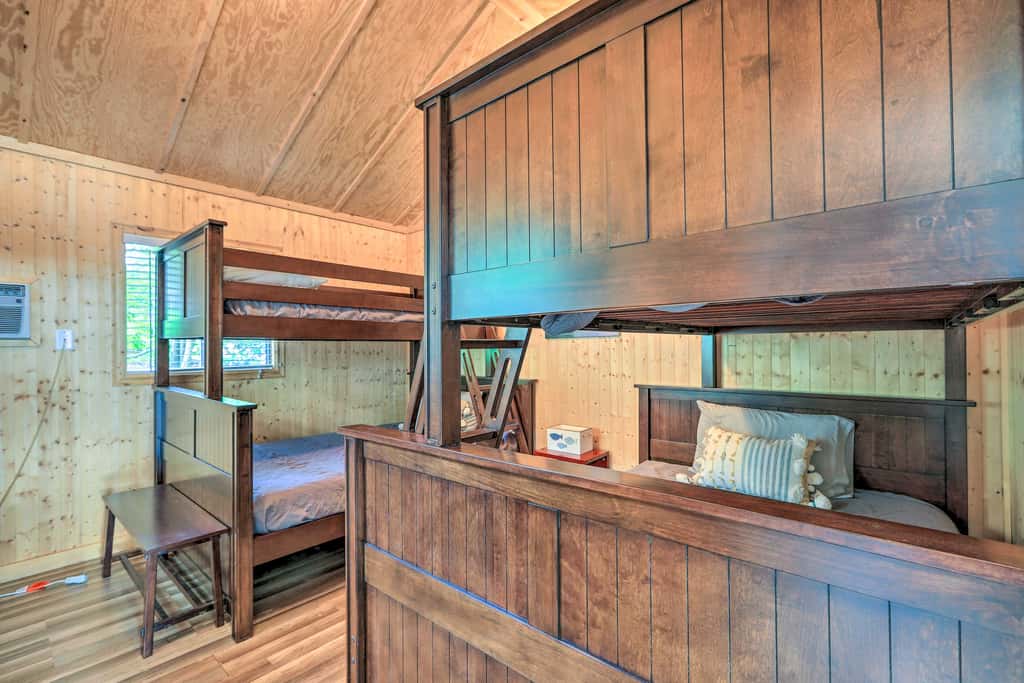 Lakefront Retreat w/ Deep Water + Great Views!