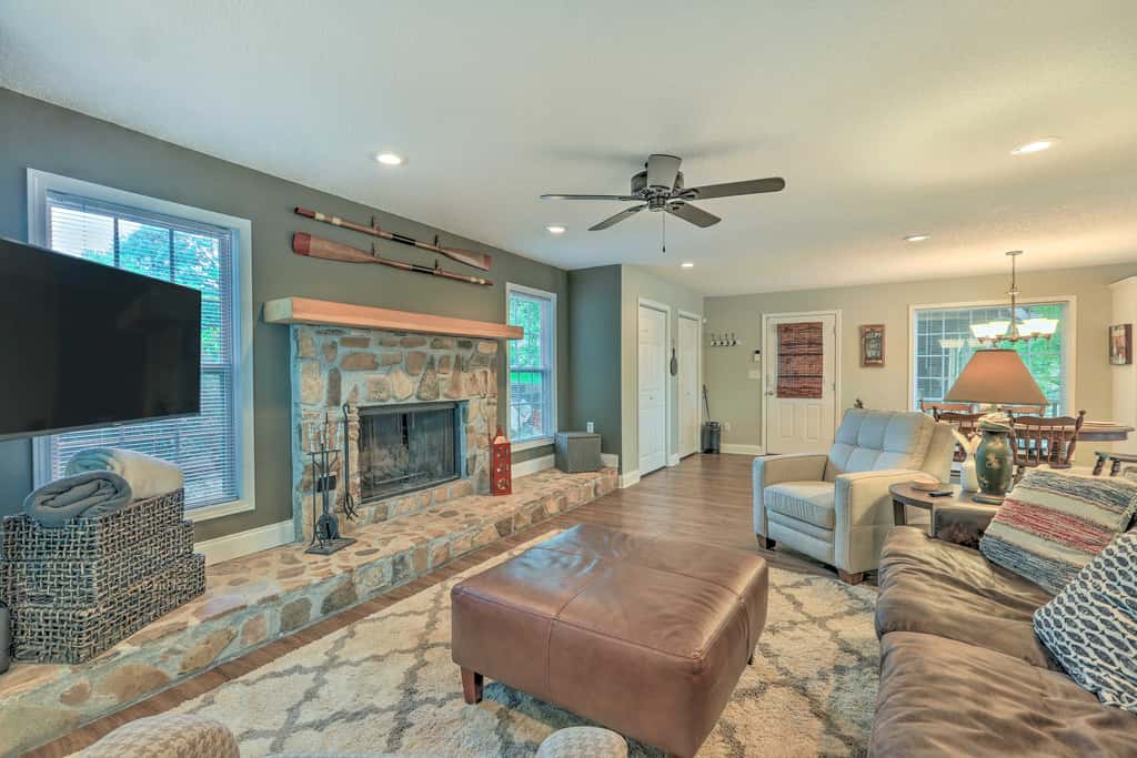 Lakefront Retreat w/ Deep Water + Great Views!