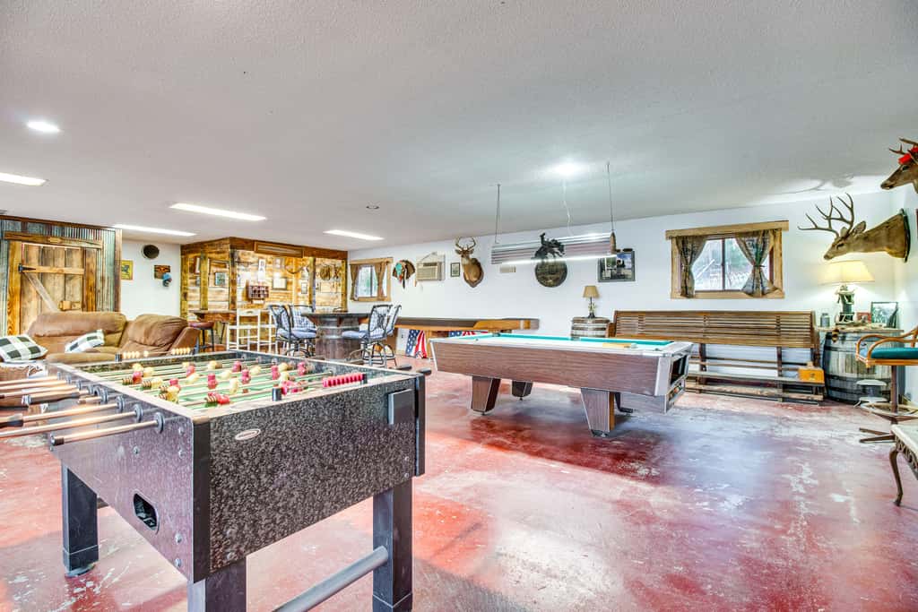 Remodeled Cabin w/ Fire Pit on Norfork Lake!