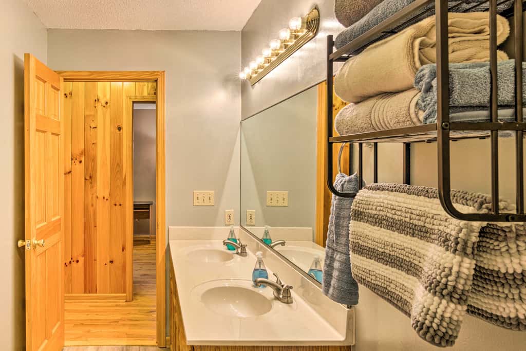 Families & Outdoor Groups! Mtn-View Marion Cabin
