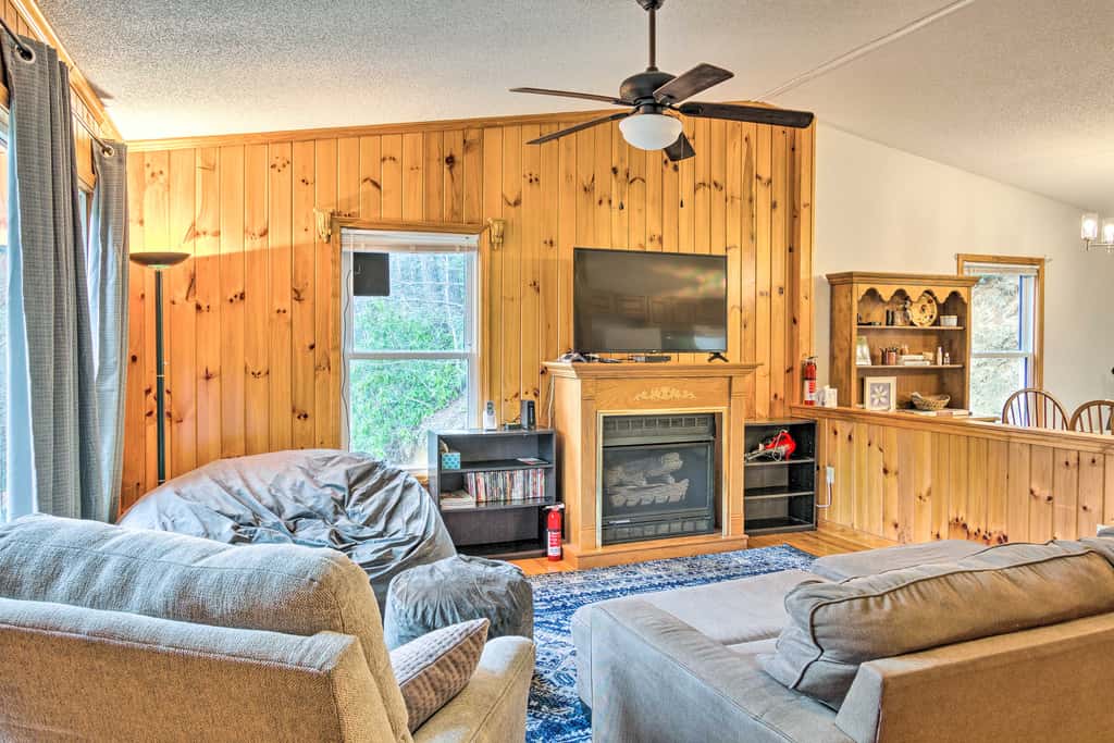 Families & Outdoor Groups! Mtn-View Marion Cabin