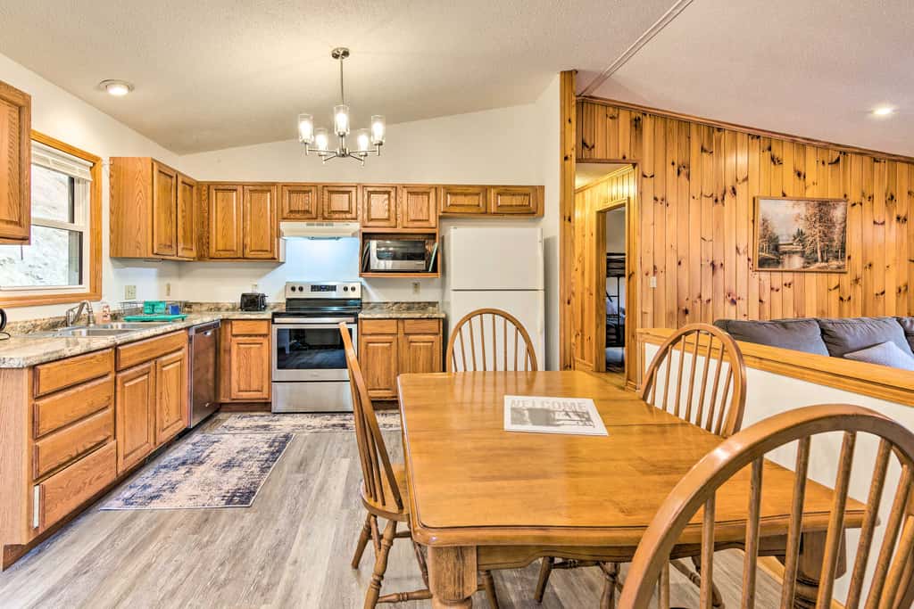 Families & Outdoor Groups! Mtn-View Marion Cabin