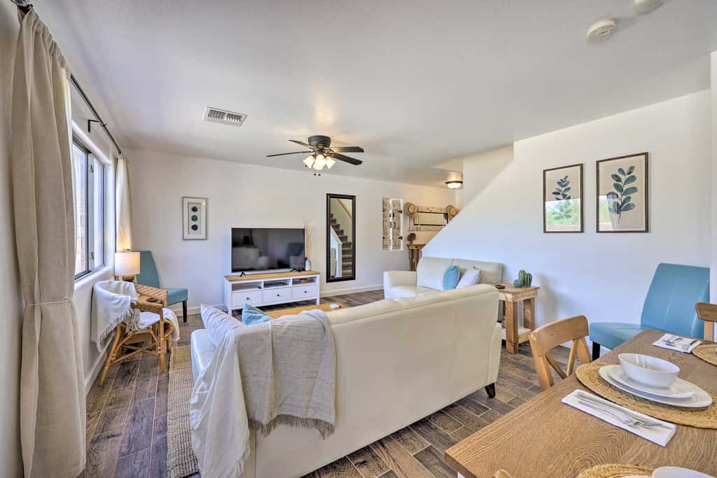 Updated Maricopa Retreat < 2 Miles to Golf!