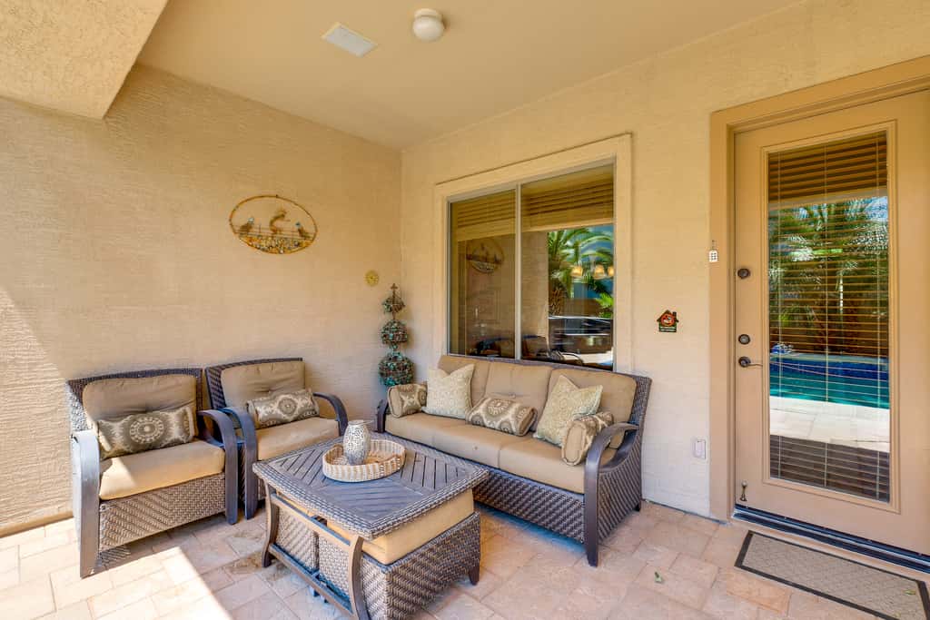 Private Hot Tub: Pet-Friendly Maricopa Escape!