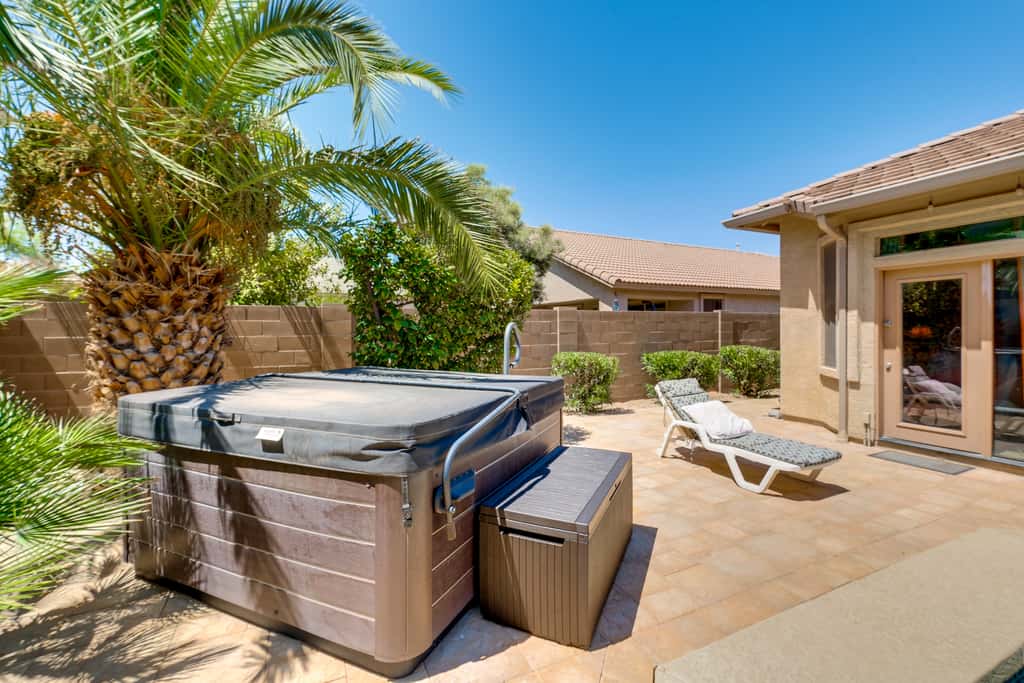 Private Hot Tub: Pet-Friendly Maricopa Escape!