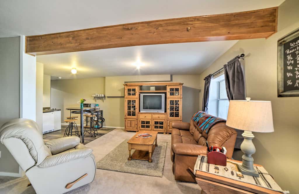 Walkout Apartment w/ Mtn View on Cortez Ranch