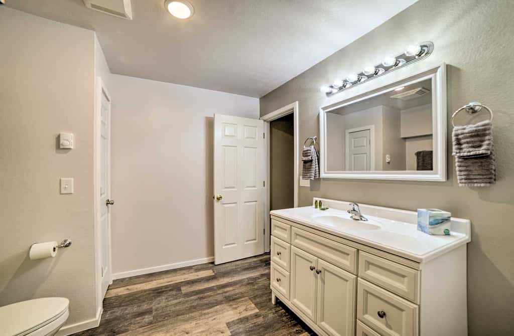 Walkout Apartment w/ Mtn View on Cortez Ranch