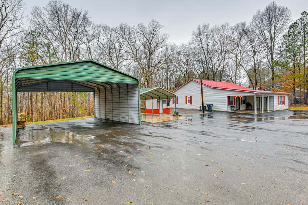 Kentucky Lake Retreat Near Marina & Launch!