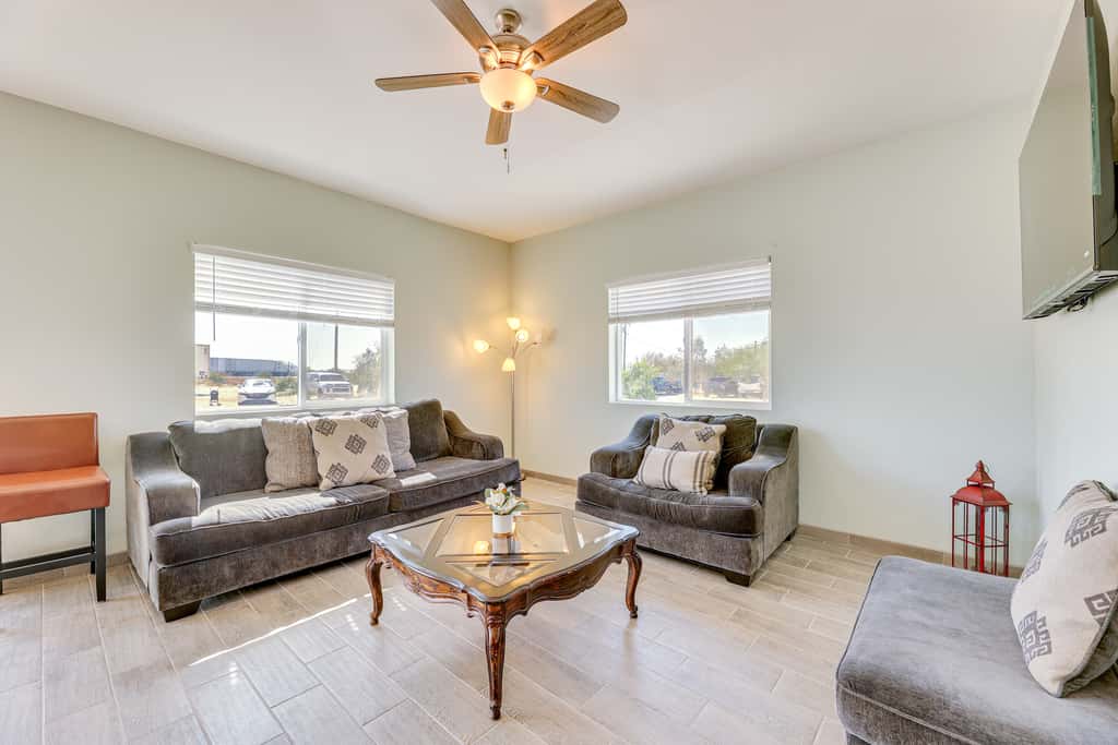 Mtn Views: Spacious Family Home in Casa Grande!