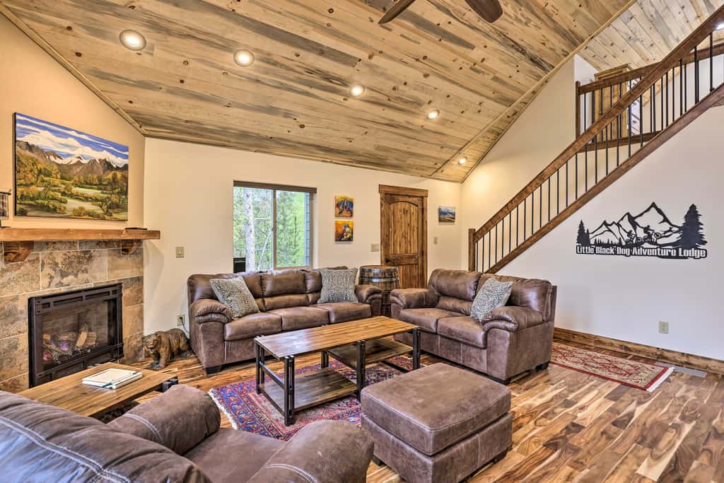 Rocky Mountain Alma Cabin with Deck & Hot Tub!