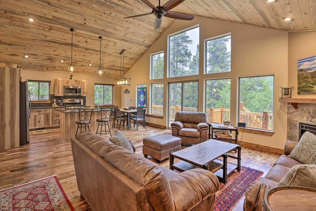 Rocky Mountain Alma Cabin with Deck & Hot Tub!