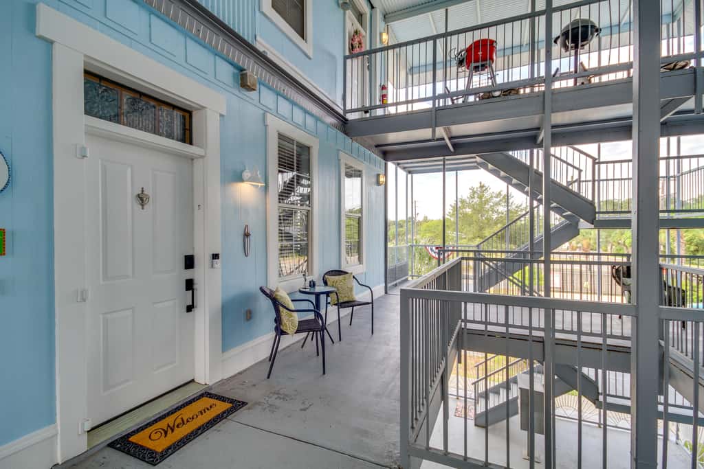 'Cloud 9 on the Gulf', 1 Mi to Beach: Pet Friendly