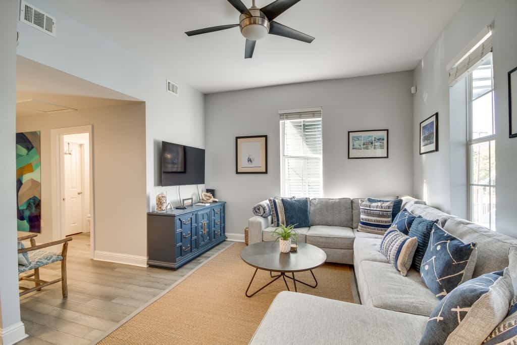 'Cloud 9 on the Gulf', 1 Mi to Beach: Pet Friendly