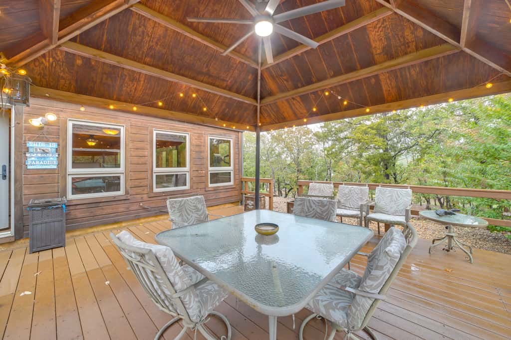 Lake Eufaula Cabin w/ Dock at Nine Marina