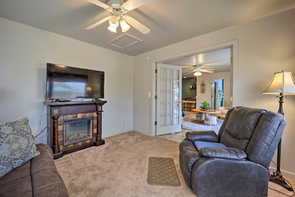 Pool & Amazing View: Updated Grand Lake Getaway