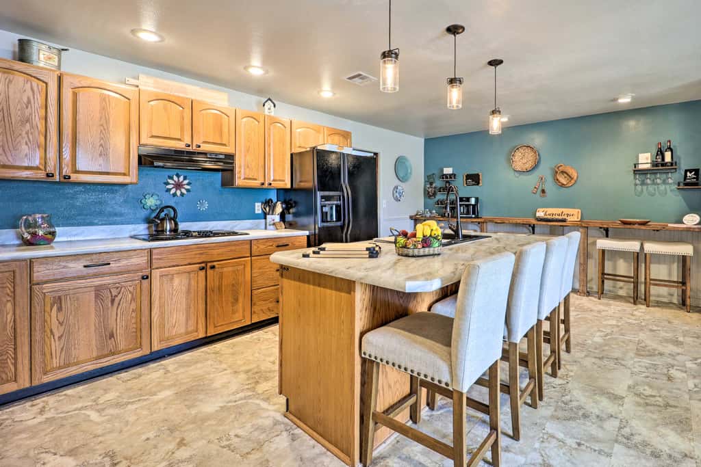 Pool & Amazing View: Updated Grand Lake Getaway