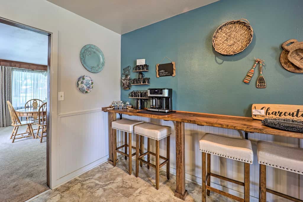 Pool & Amazing View: Updated Grand Lake Getaway