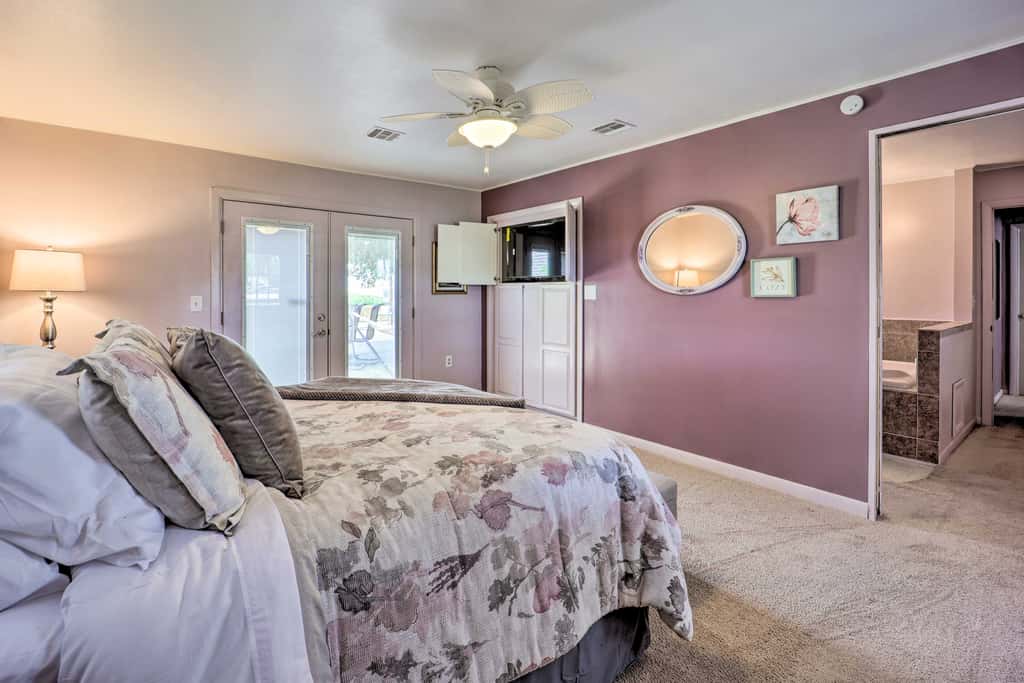 Pool & Amazing View: Updated Grand Lake Getaway