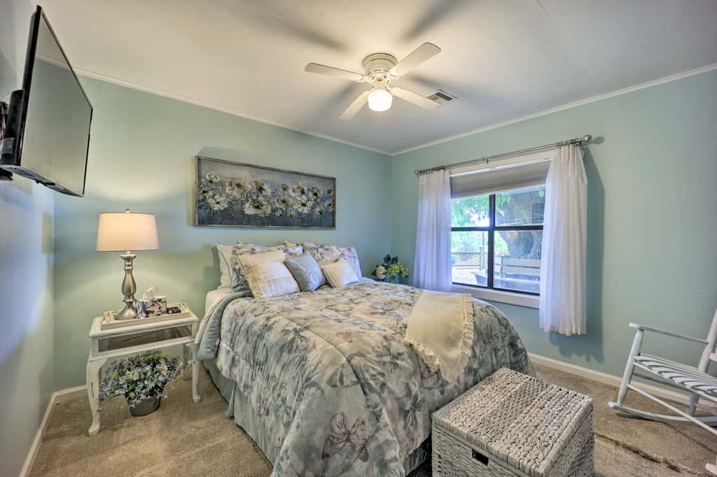 Pool & Amazing View: Updated Grand Lake Getaway