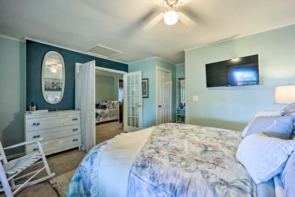 Pool & Amazing View: Updated Grand Lake Getaway