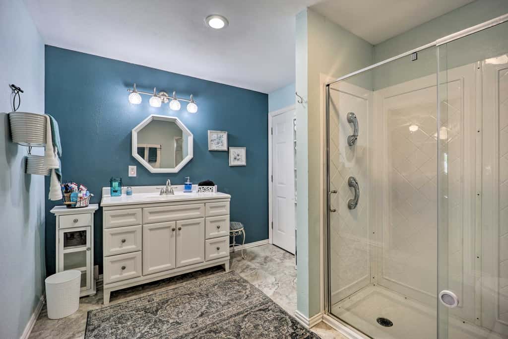 Pool & Amazing View: Updated Grand Lake Getaway