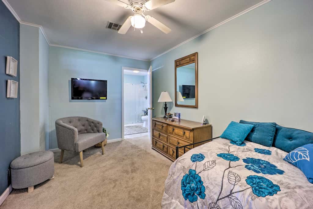 Pool & Amazing View: Updated Grand Lake Getaway