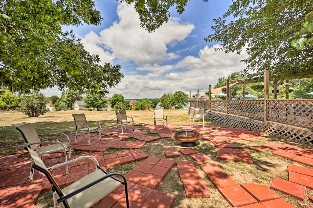 Pool & Amazing View: Updated Grand Lake Getaway