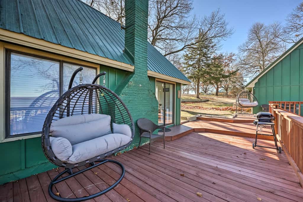 Lakefront Cabin: Boat Dock, Pool & Hot Tub