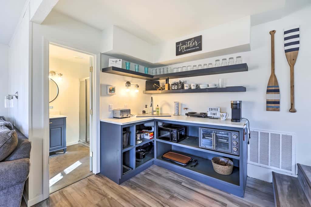 Lakefront Retreat | Hot Tub, Pool & Boat Dock