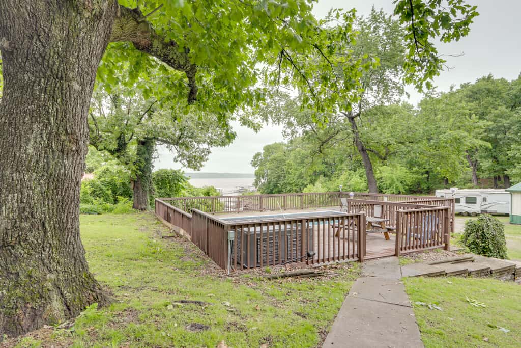 Lakefront Retreat | Hot Tub, Pool & Boat Dock