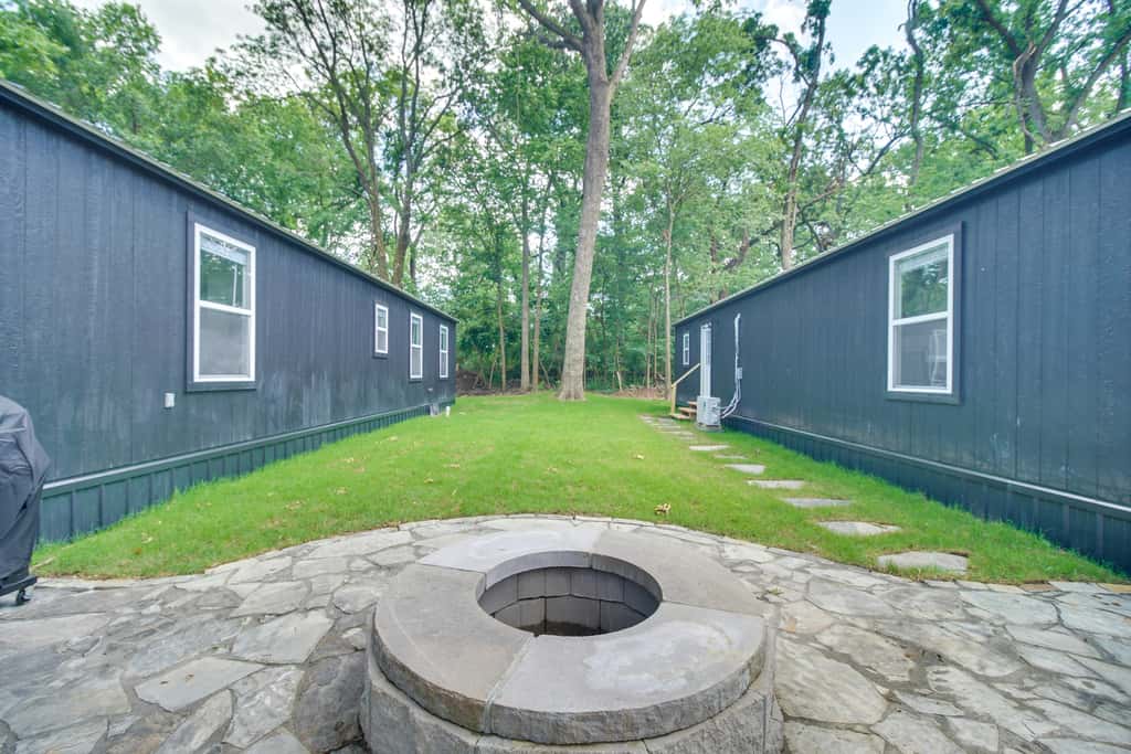 Walk to Lake: Cozy Grove Cabin w/ Fire Pit
