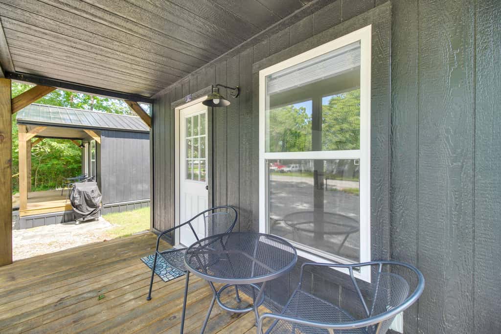 Walk to Lake: Cozy Grove Cabin w/ Fire Pit
