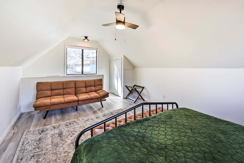 Hot Tub, Pool, Dock: 2 Cabins Lakeview Grand Lake