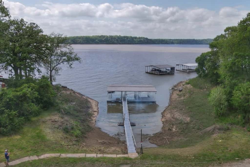 Hot Tub, Pool, Dock: 2 Cabins Lakeview Grand Lake