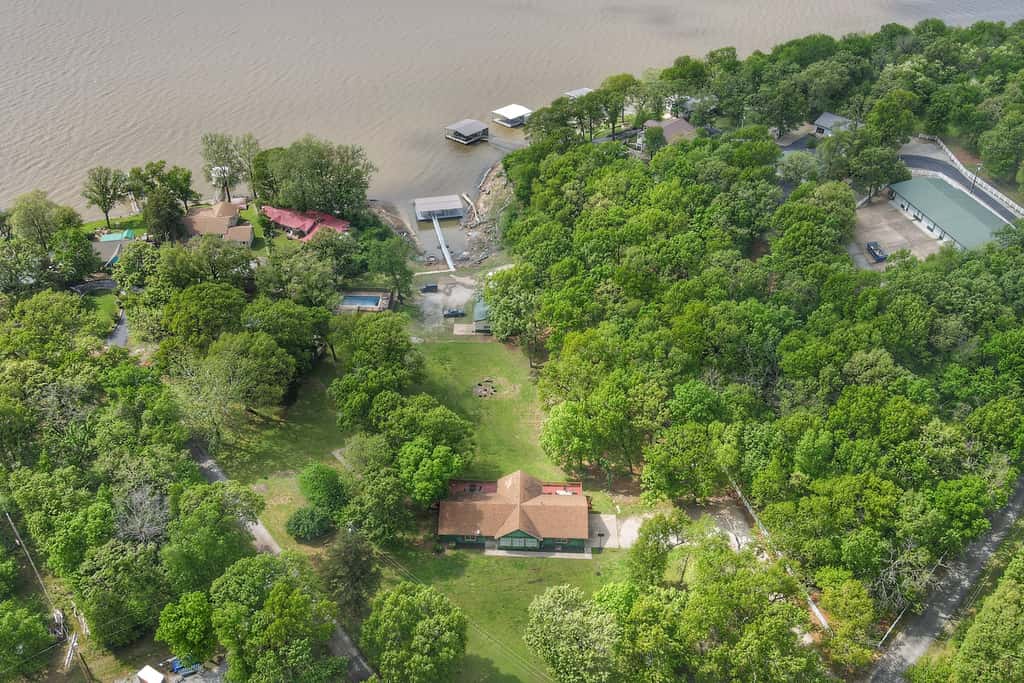 Hot Tub, Pool, Dock: 2 Cabins Lakeview Grand Lake