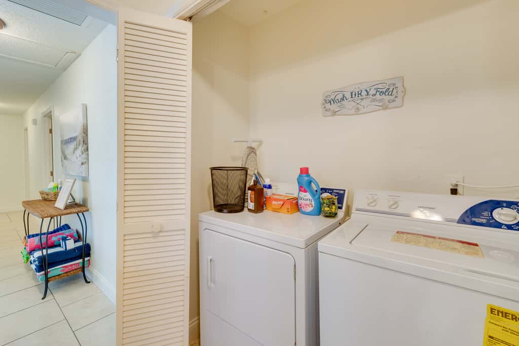 Winter Haven Retreat w/ Private Pool!