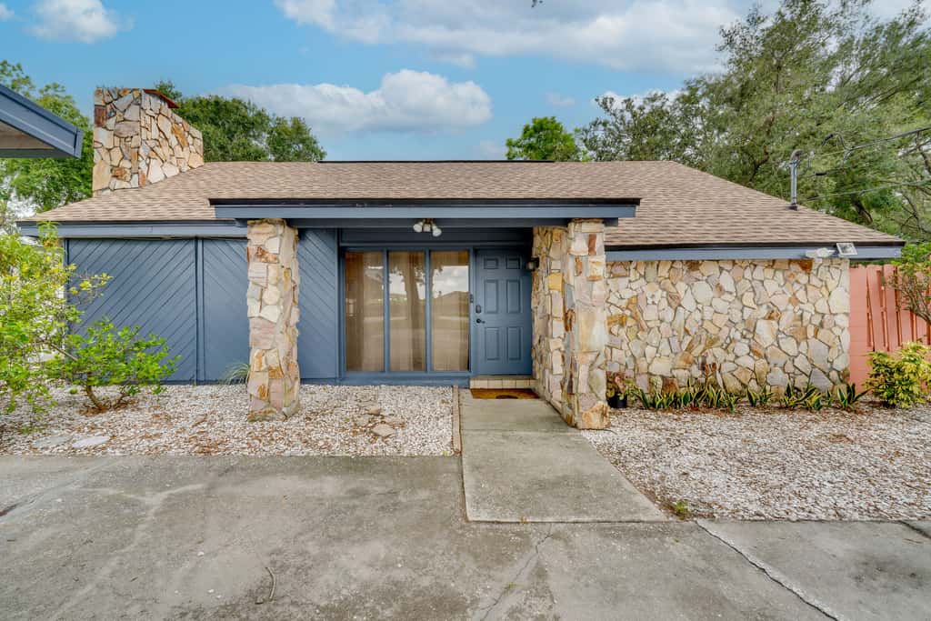 Winter Haven Retreat w/ Private Pool!
