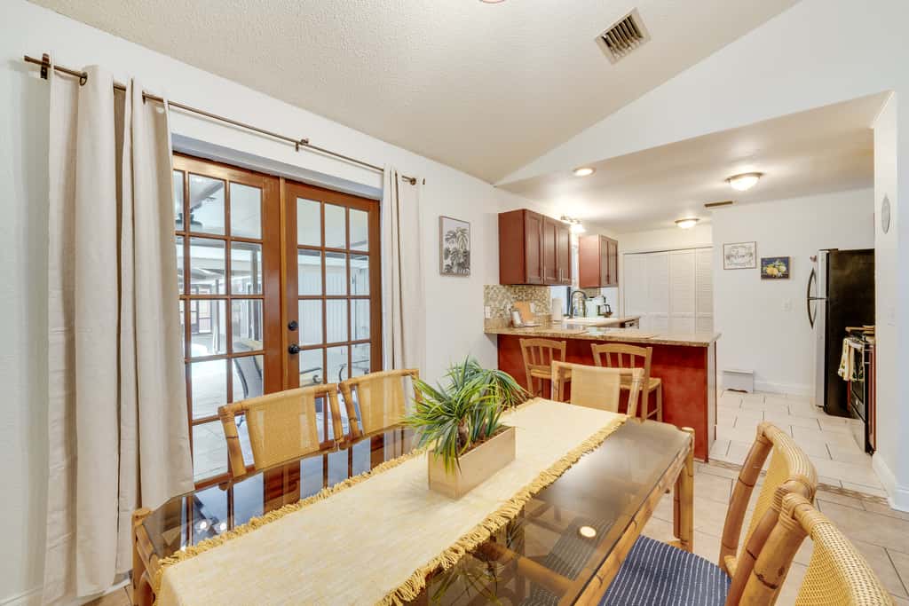 Winter Haven Retreat w/ Private Pool!