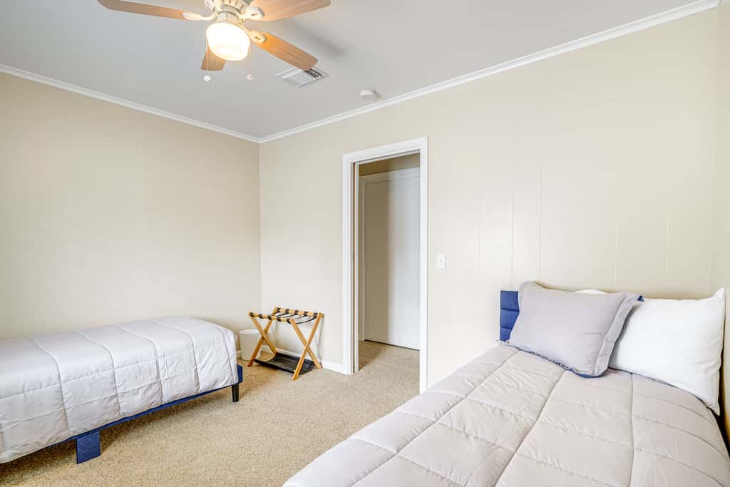 6 Mi to Legoland: Retreat w/ Pool & Fenced Yard